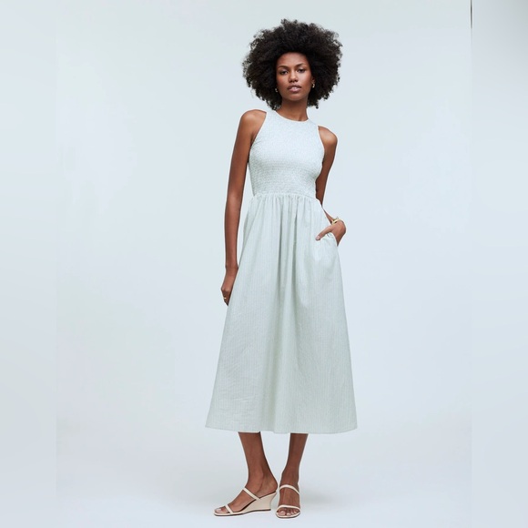 Madewell Dresses & Skirts - Madewell Petite Melody Smocked Midi Dress NWT